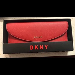 DKNY wallet